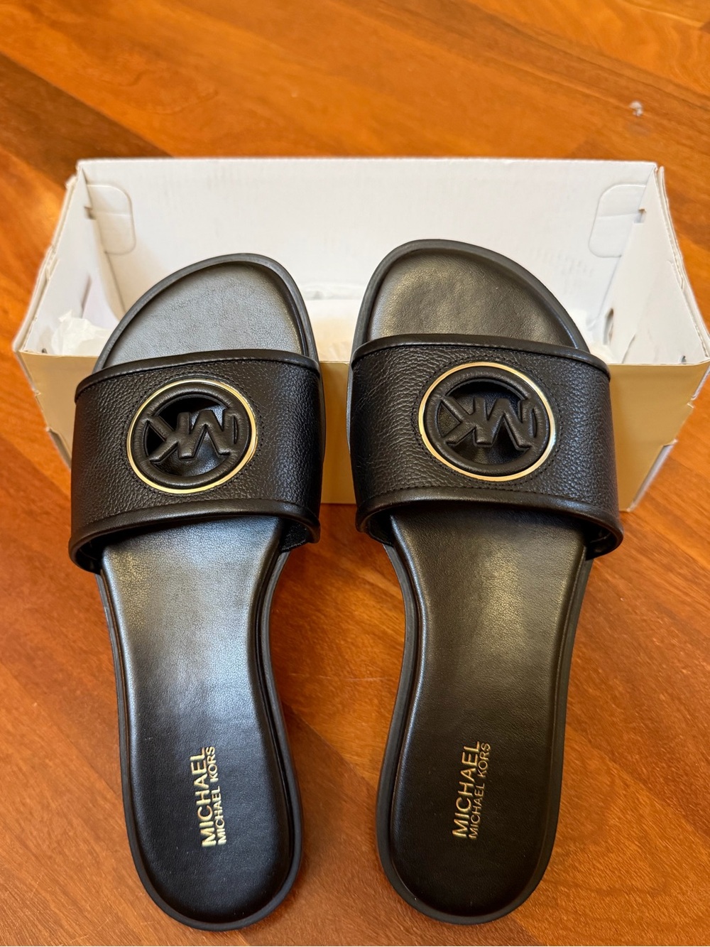 Deanna Cutout Leather Slide Sandal Size 7.5 M Black